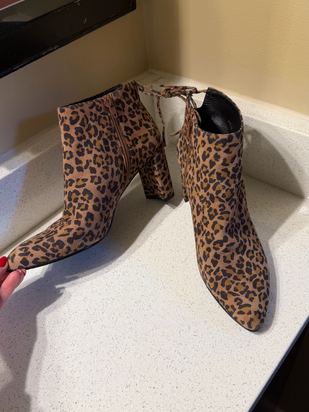 Stuart Weitzman Leopard Print Pointed Toe Ankle Booties - Brown